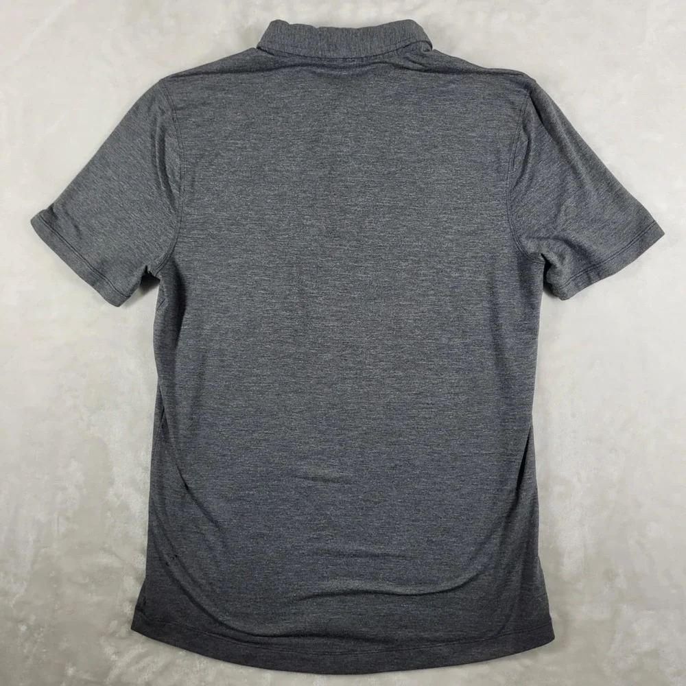 Lululemon Evolution Polo Shirt Men's Small Gray Slim‎ Short Sleeve Performance